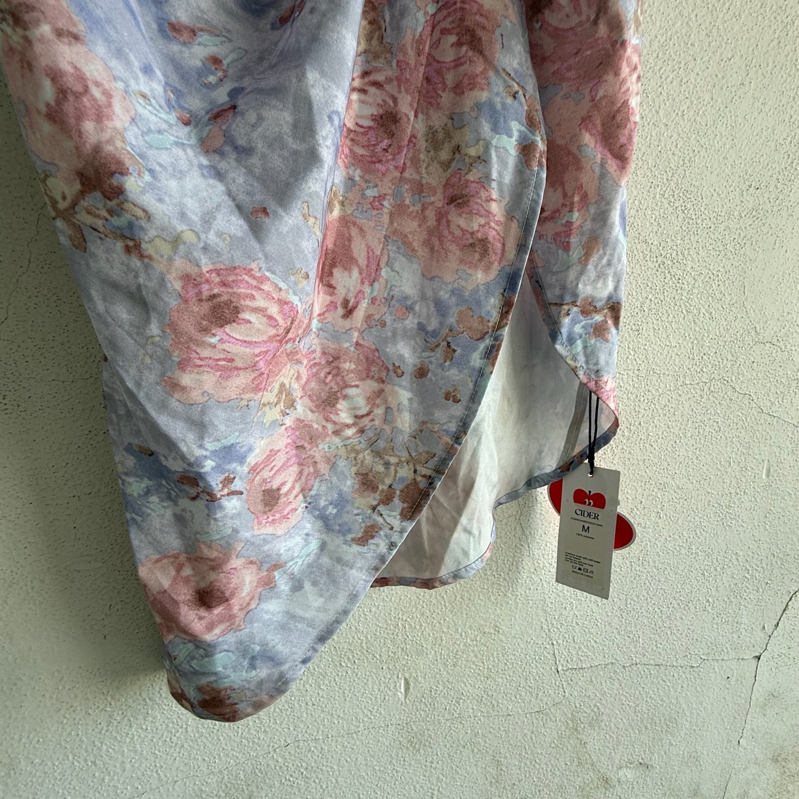 Romantic Floral Ruched Midi Dress Sleeveless Watercolor Knotted Strap Size M — image 3 of 8